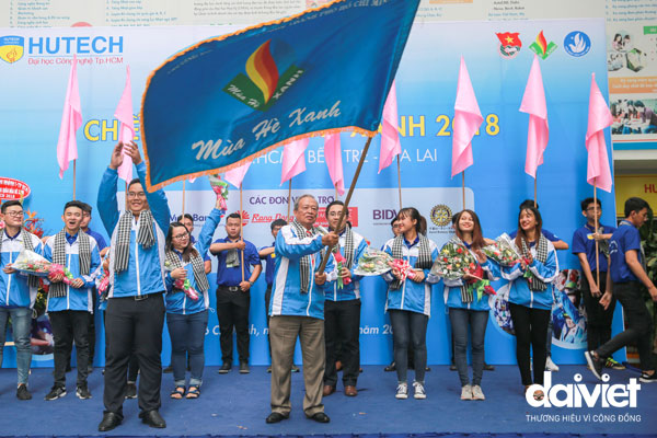 Đại Việt tài trợ chiến dịch Mùa hè xanh trường ĐH Hutech 2018
