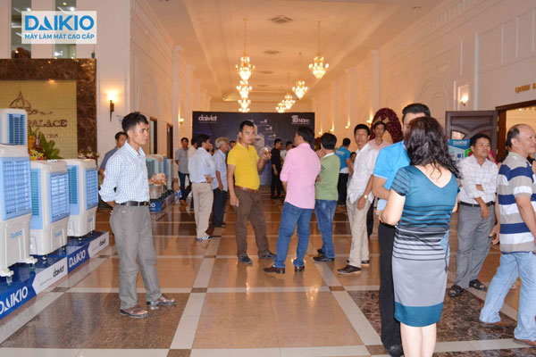 Công ty Đại Việt họp mặt đại lý máy làm mát cao cấp Daikio