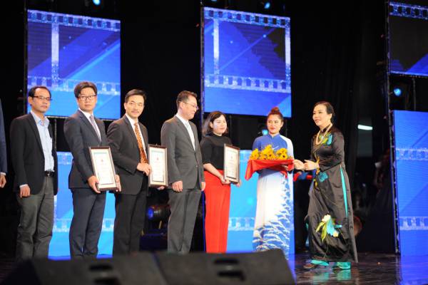 cong ty dai viet tai tro lien hoan phim 2