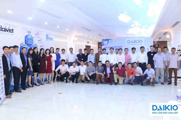 Đại Việt Máy làm mát cao cấp Daikio đại lý Hòa Bình